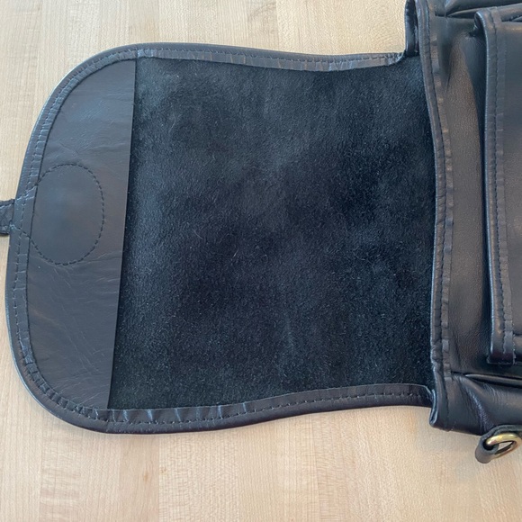 Roots leather saddle crossbody bag - Picture 13 of 14